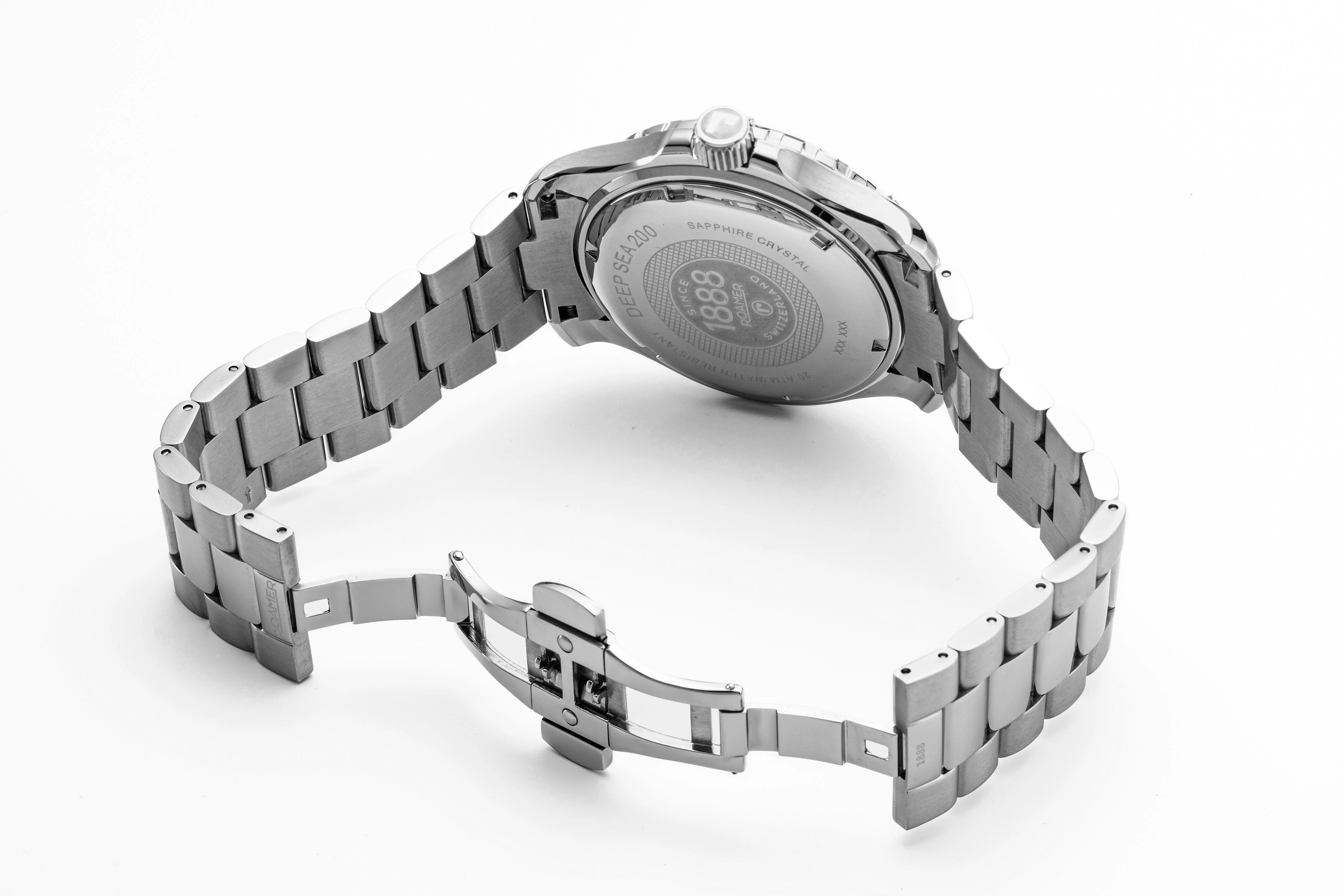 Deep Sea 200 43 mm Quartz Three-Hand Date Silver Dial Silver Bracelet Sapphire glass Stainless Steel swiss watch - Image 4