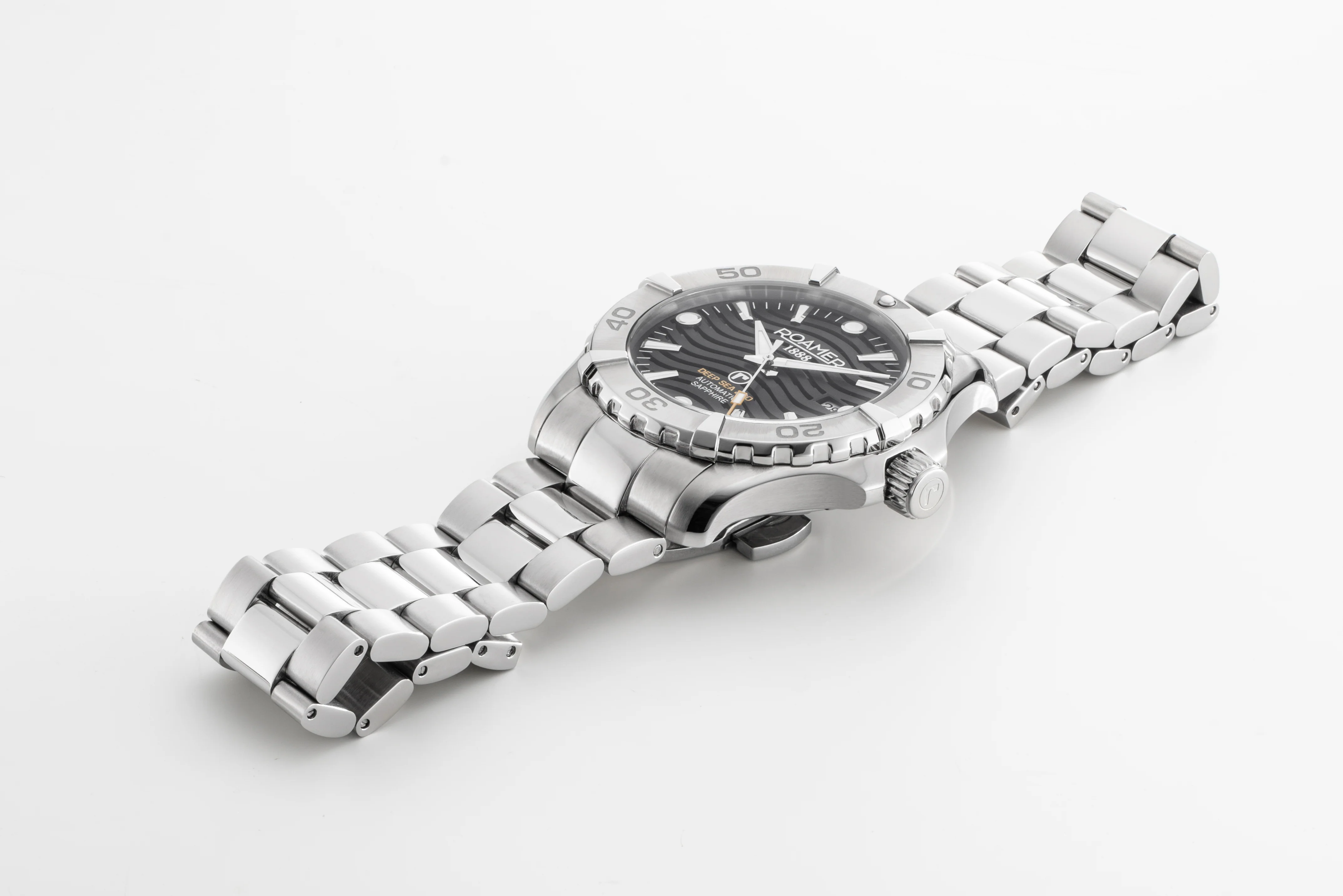 Deep Sea Automatic 43mm Automatic Three-Hand Date Black Dial Silver Bracelet Sapphire glass Stainless Steel swiss watch - Image 3