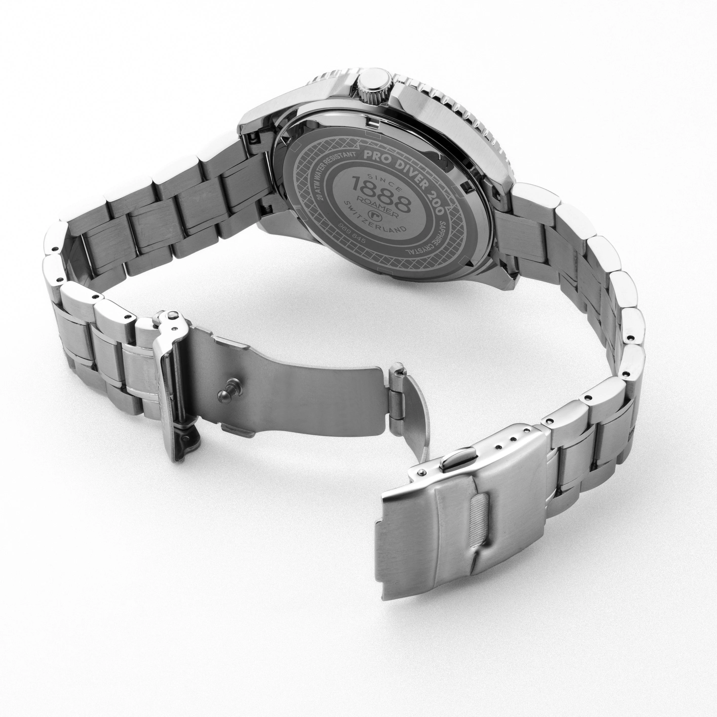 Pro Diver 200 43 mm Quartz Three-Hand Date Black Gradient Dial Silver Bracelet Sapphire glass Stainless Steel swiss watch - Image 4